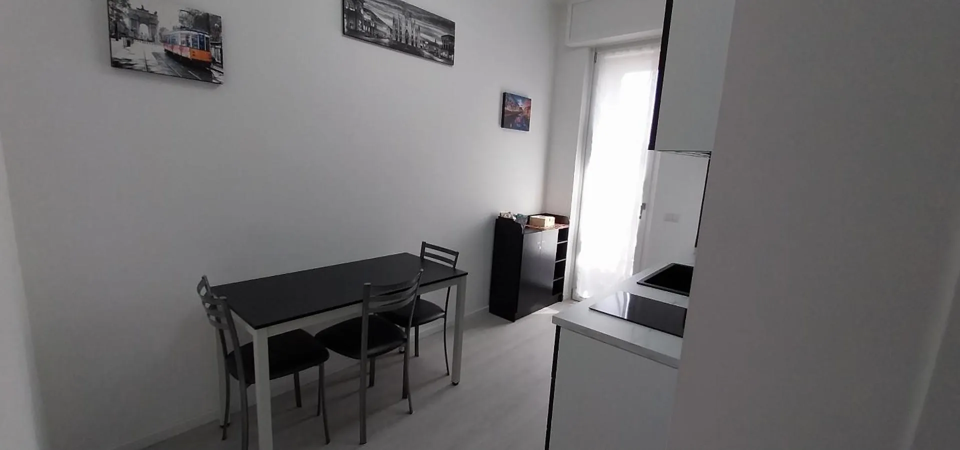 Effedi Mag Apartman Milánó 0*,